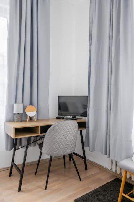 Spacious 3Bd Central Apartment Σόφια Εξωτερικό φωτογραφία